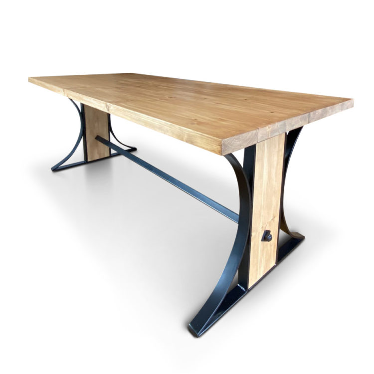 Darby Dining Table in Pine 1